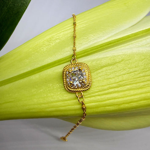 Zirconia Square Bracelet – Minimalist Luxury in 18K Gold Vermeil